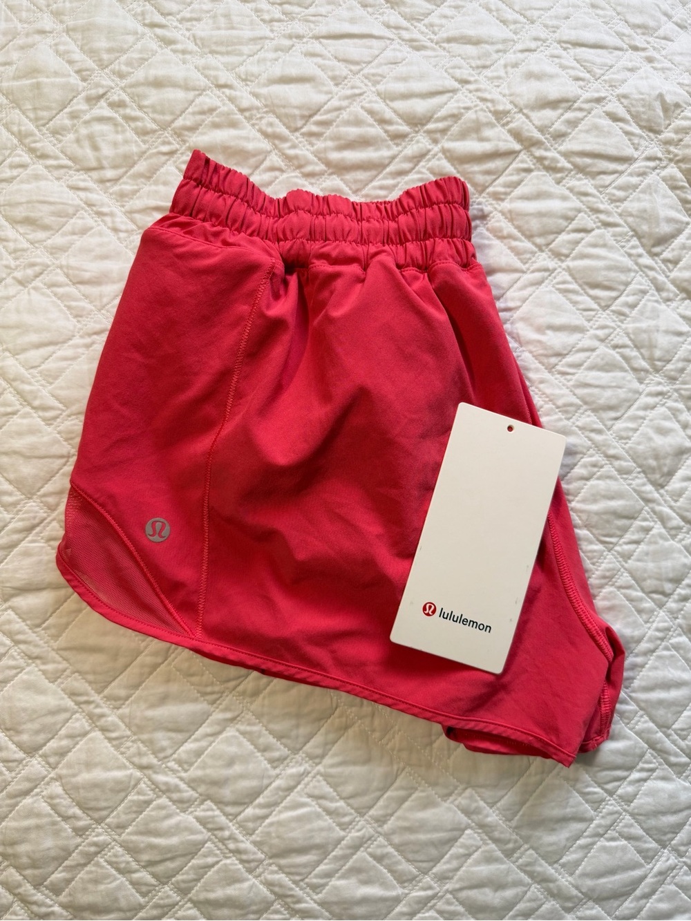 Lululemon Hotty Hot Low Rise Short 2.5”